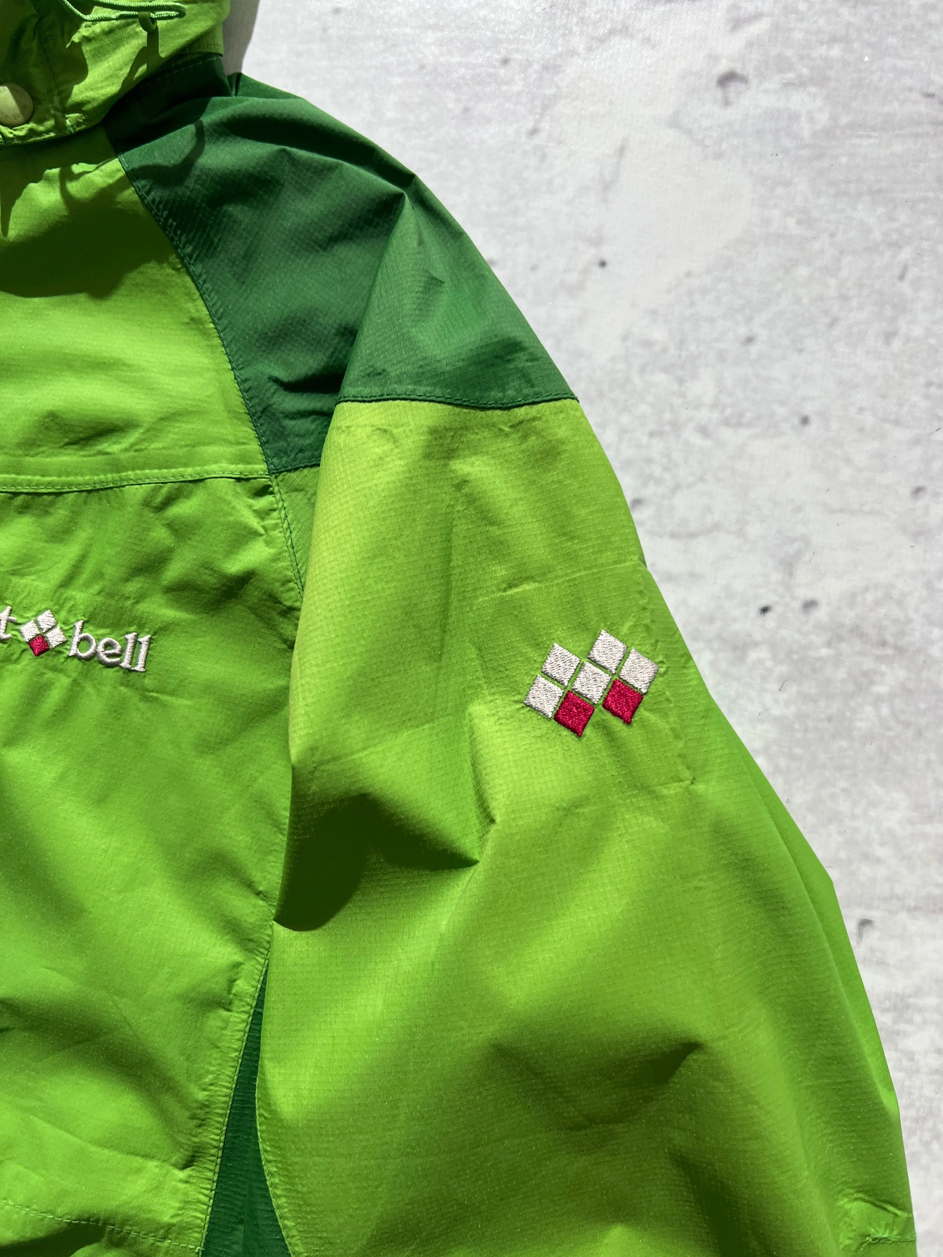 90's Mont Bell Gore-tex zip up jacket (Women's S)