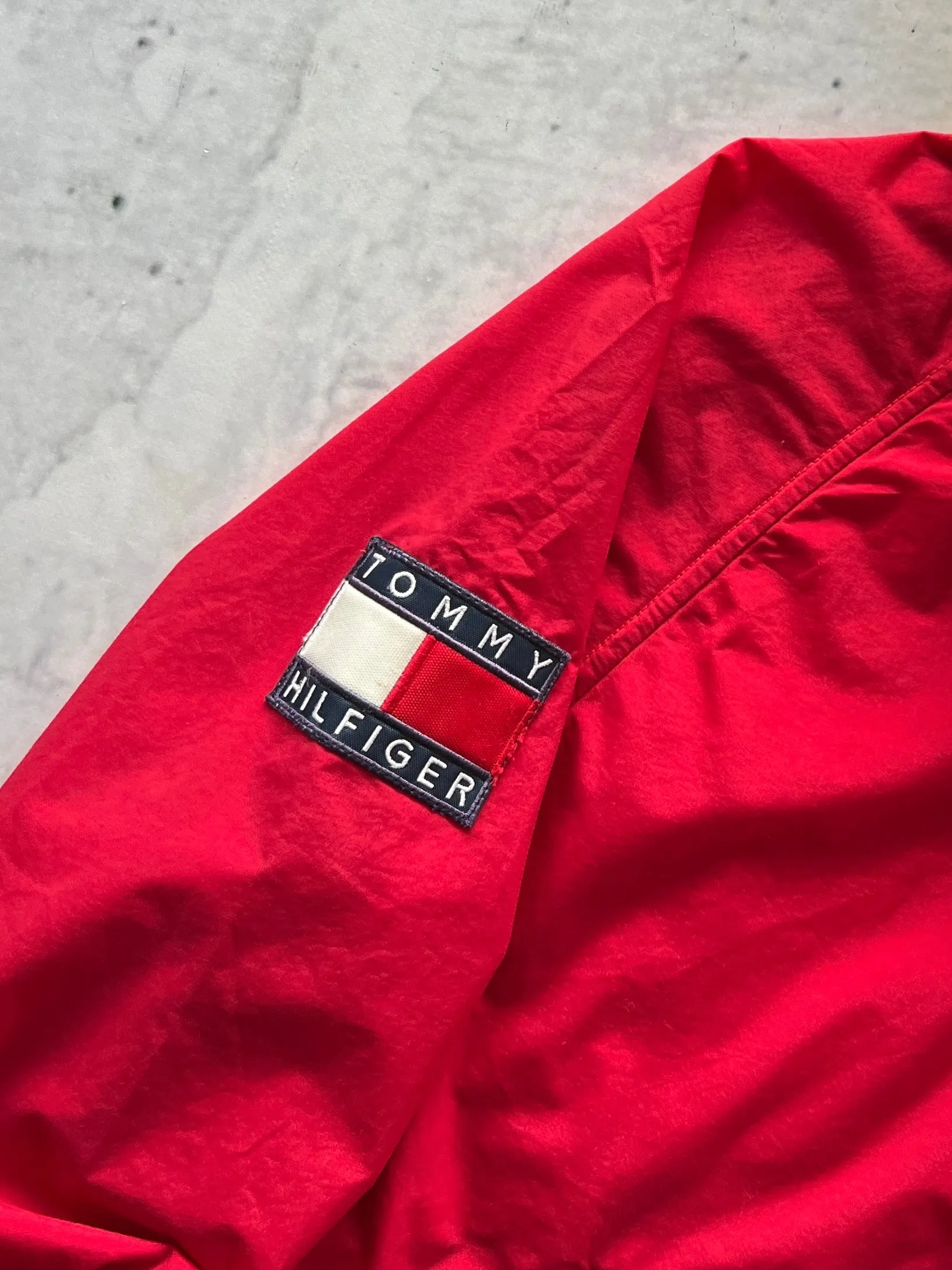 90's Tommy Hilfiger Zip Up Jacket (M)