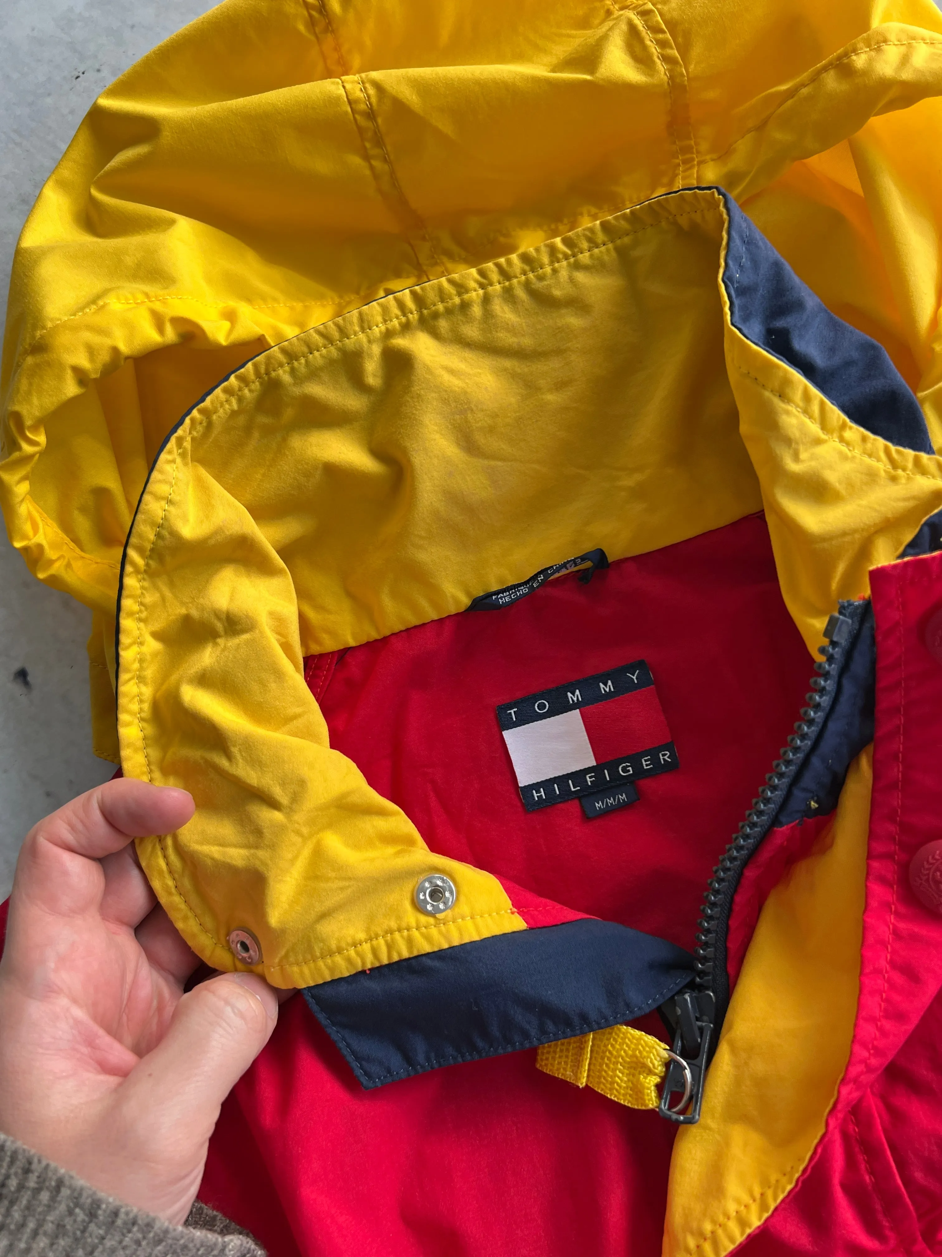 90's Tommy Hilfiger Zip Up Jacket (M)