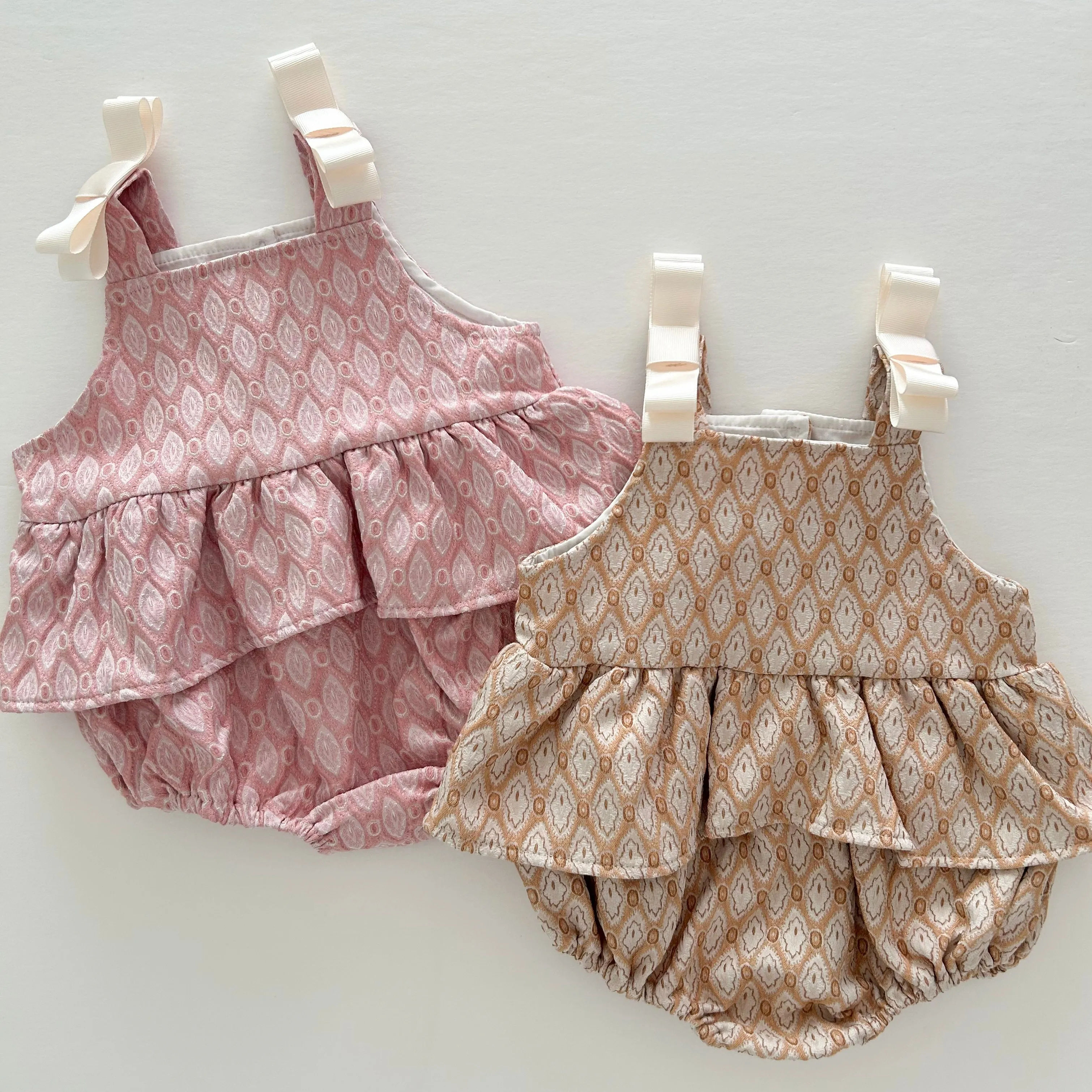 Baby Ann Shoulder Bow Jacquard Ruffle Romper (6-18m) - 2 Colors