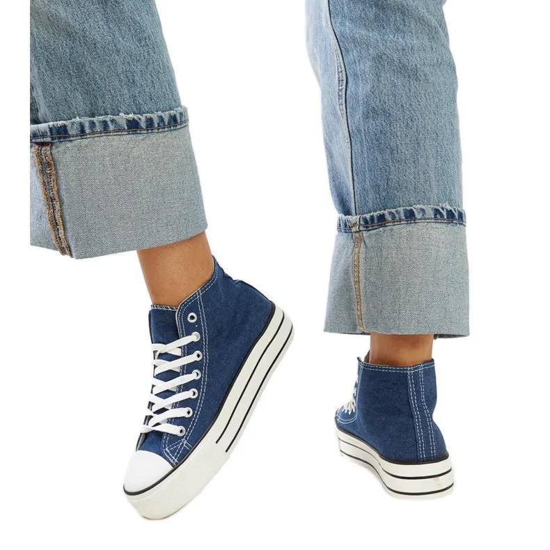 Bagy high-top denim sneakers with a thick sole blue