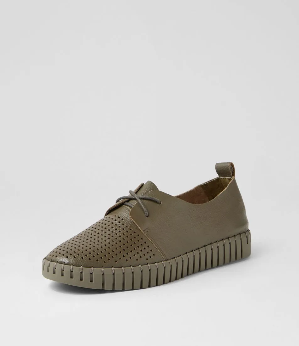 DJANGO & JULIETTE Huston Olive Leather Sneakers