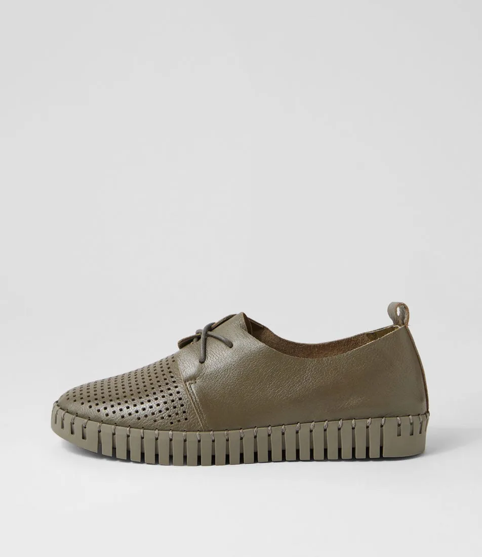 DJANGO & JULIETTE Huston Olive Leather Sneakers