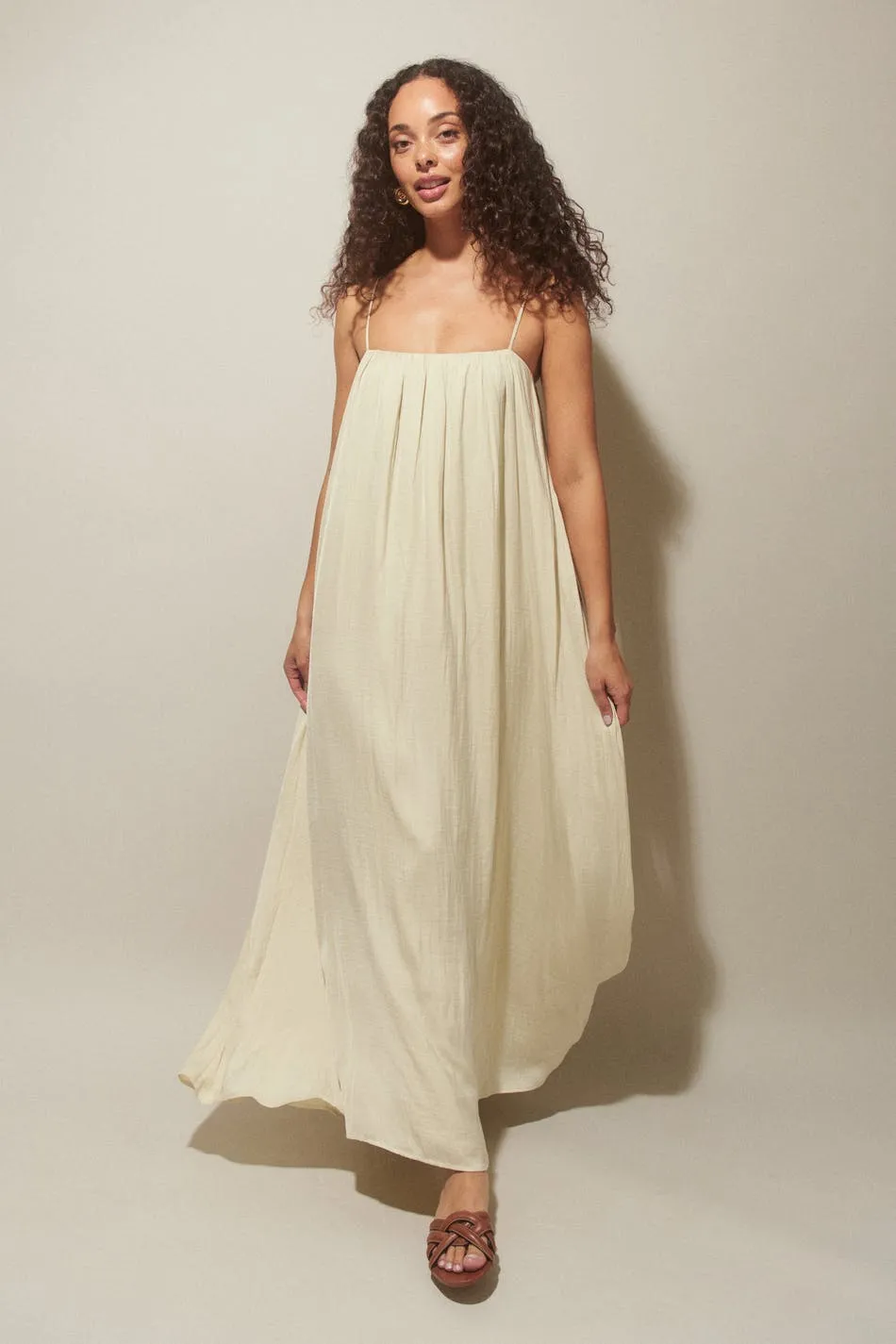 Flowy maxi dress