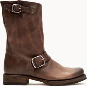 Frye Veronica Short Brown