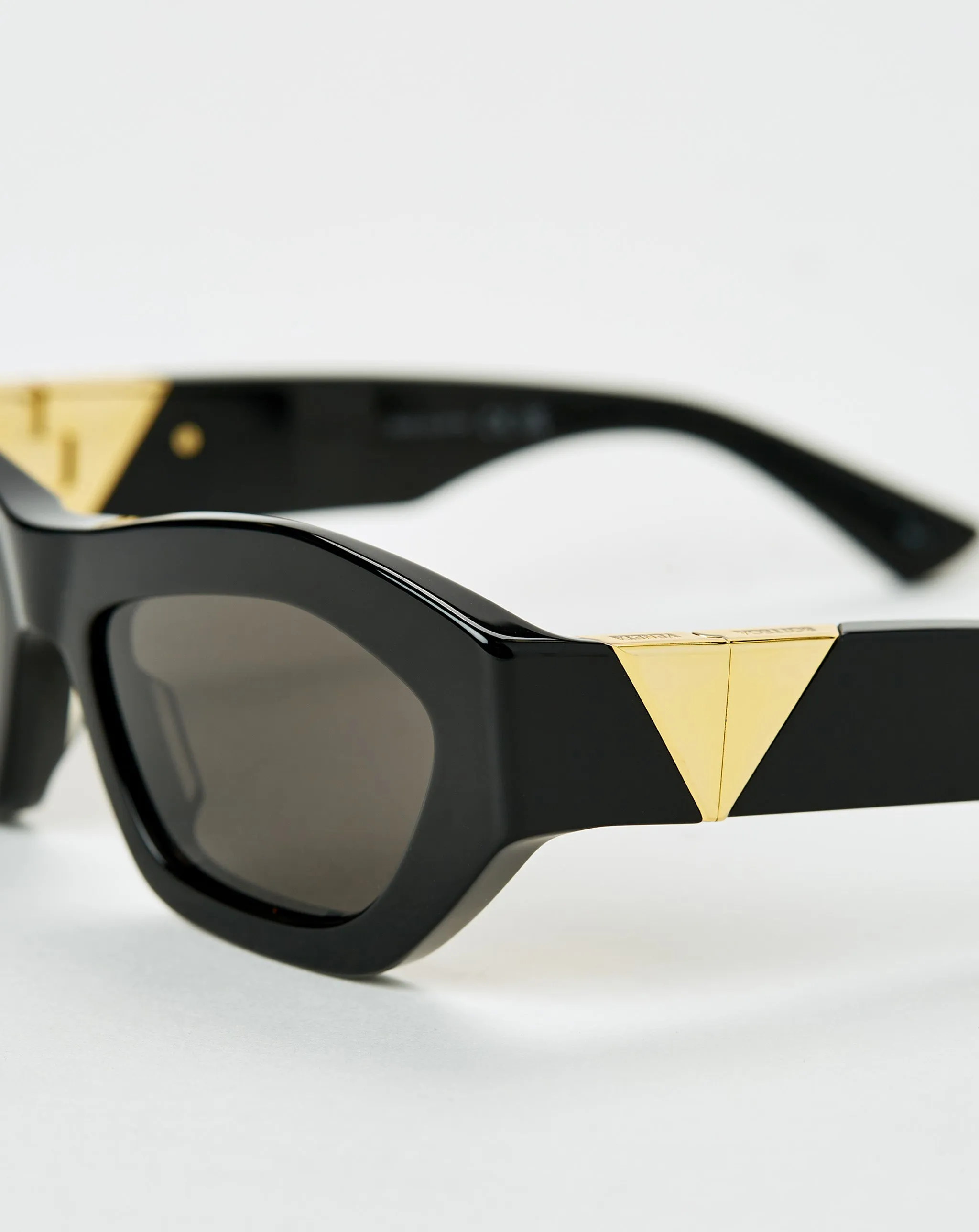 Geometrical Cat Eye Sunglasses