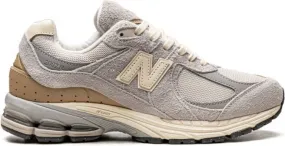 New Balance 2002R Rain Cloud sneakers Grey