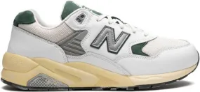 New Balance 580 Nightwatch Green sneakers White