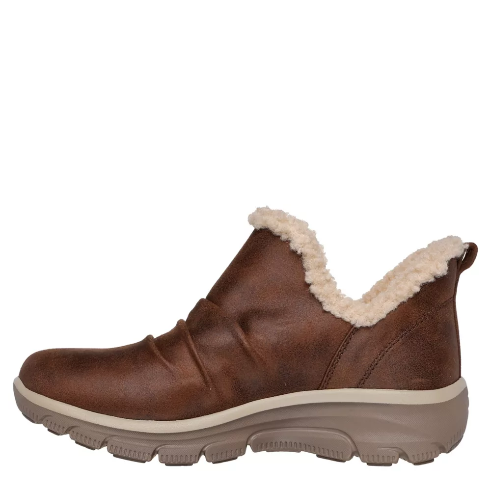 SKECHERS  WOMENS EASY GOING - SWEET TREASURE BOOT