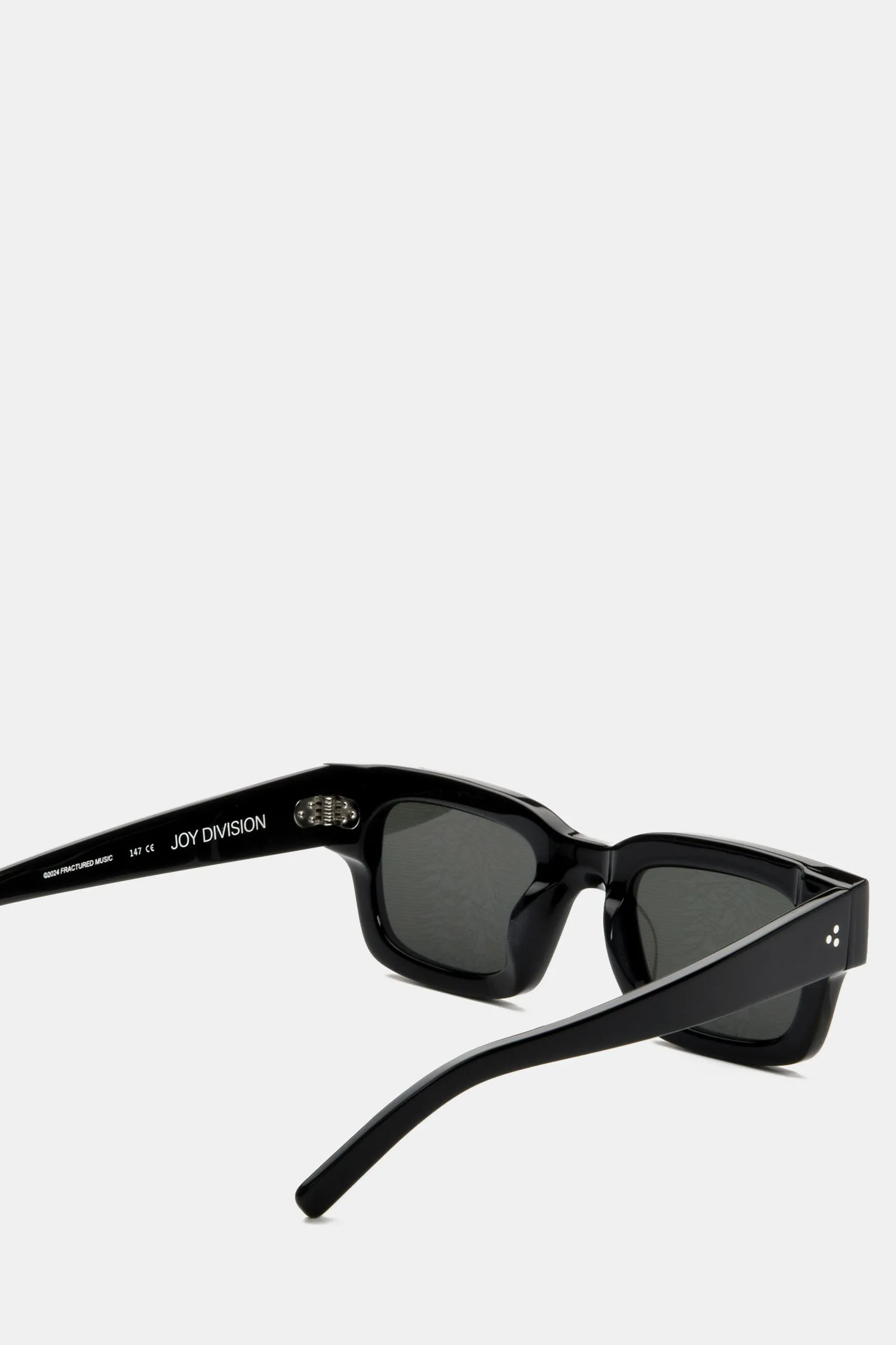 Syndicate Akila Sunglasses