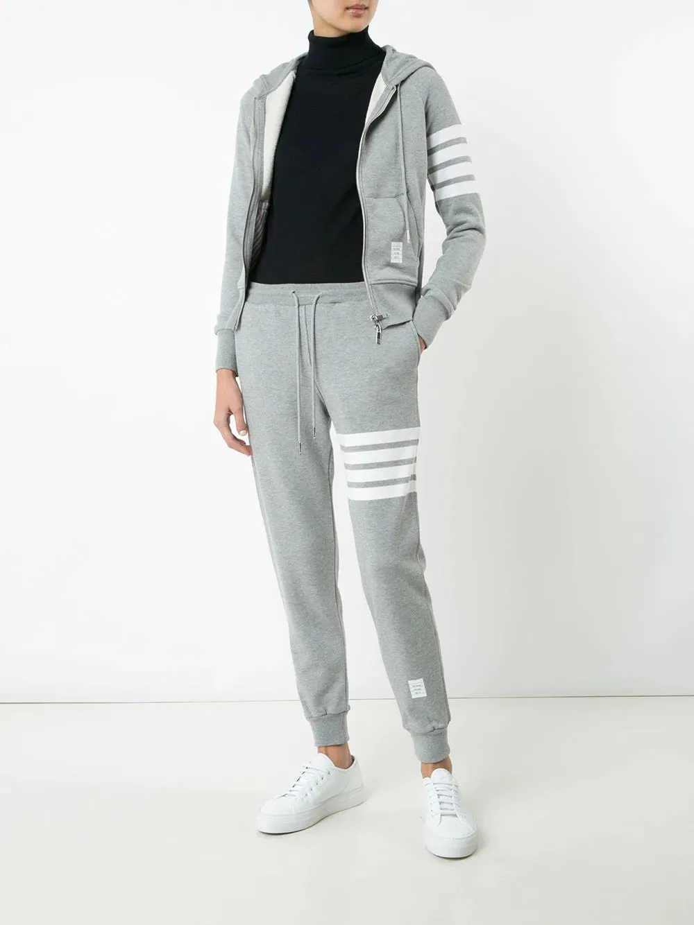 THOM BROWNE - 4-Bar Loopback Zip-up Hoodie in Grey