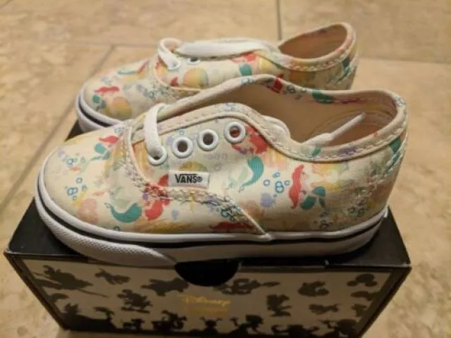 Vans x disney ariel print little mermaid world princess girls kids shoe size 3.5