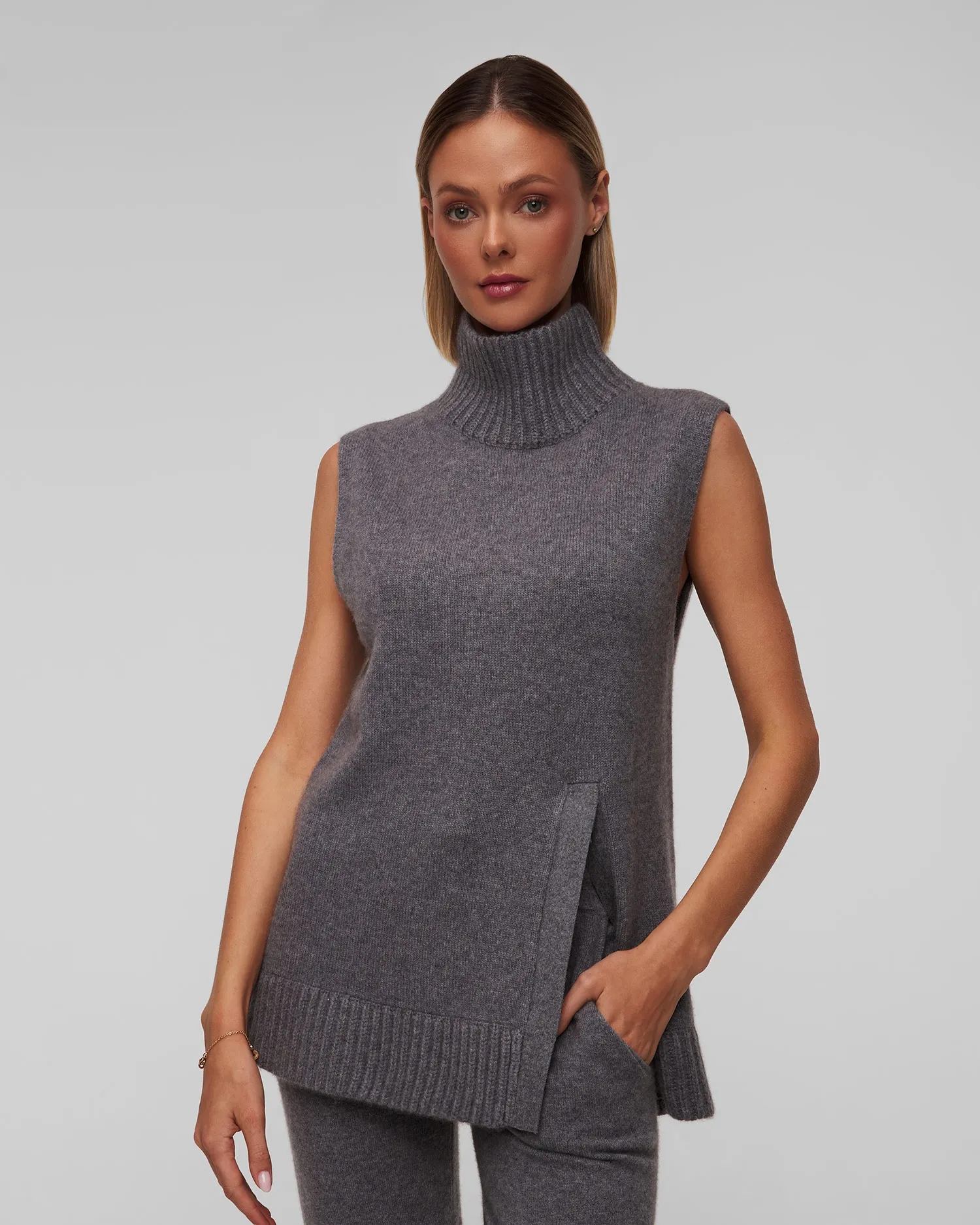 Women's grey cashmere waistcoat Kujten Manal F4324-1300